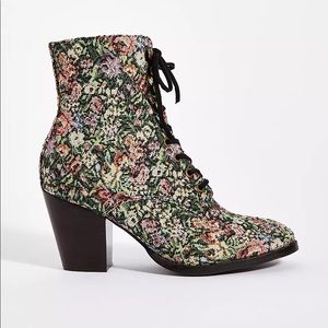 Jeffrey Campbell Booties